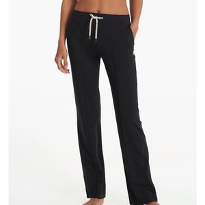 VUORI Halo Wide Leg Pant